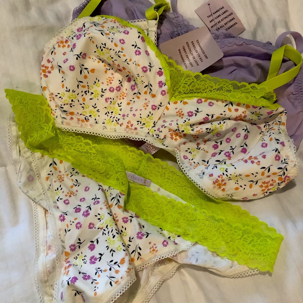 NW/WOT Savage X Fenty Papyrus Floral bralette and bottoms bundle